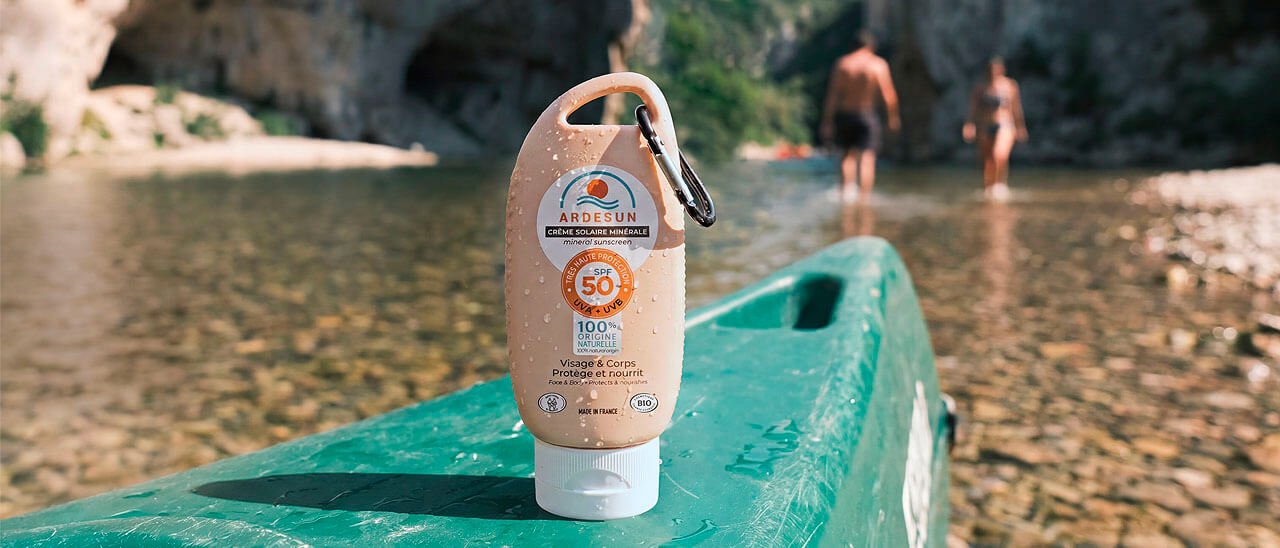 Protection solaire ARDESUN kayak Ardèche rème solaire ardesun kayak rivière ardèche protection soleil activité nautique
